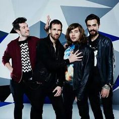 Bastille Comfort Of Strangers Lyrics